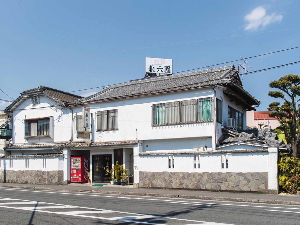 Отель Kenrokuen Нобеока Экстерьер фото